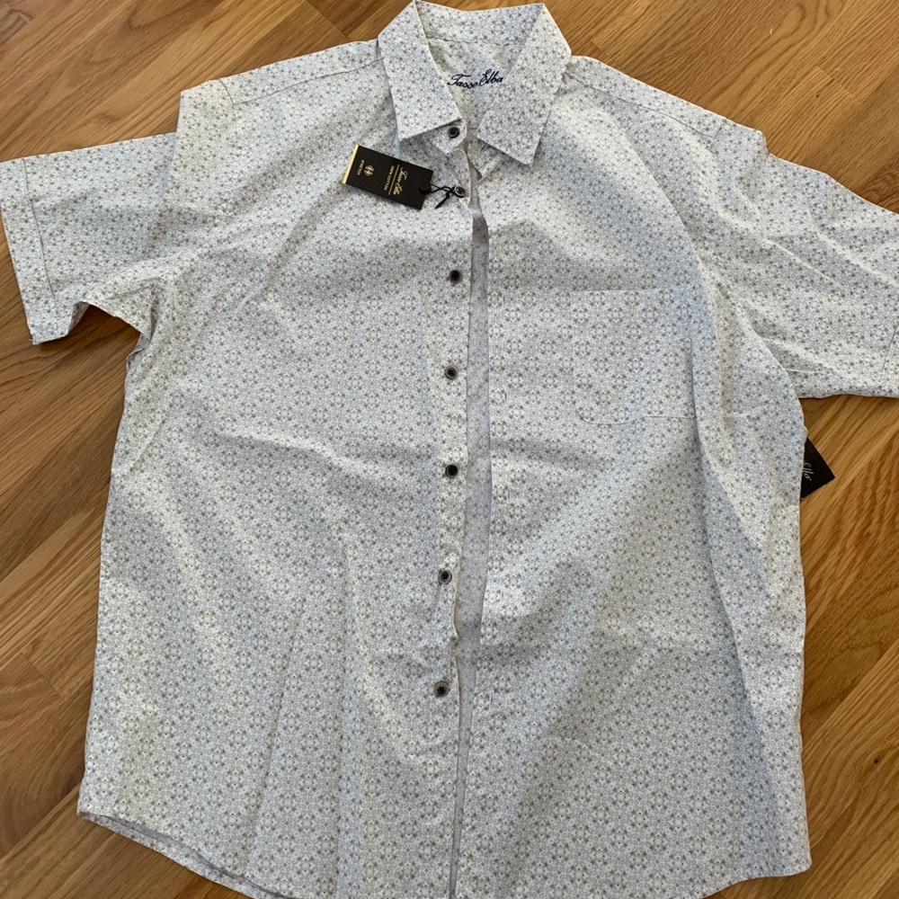 Men’s Tasso Elba Button Down Shirt